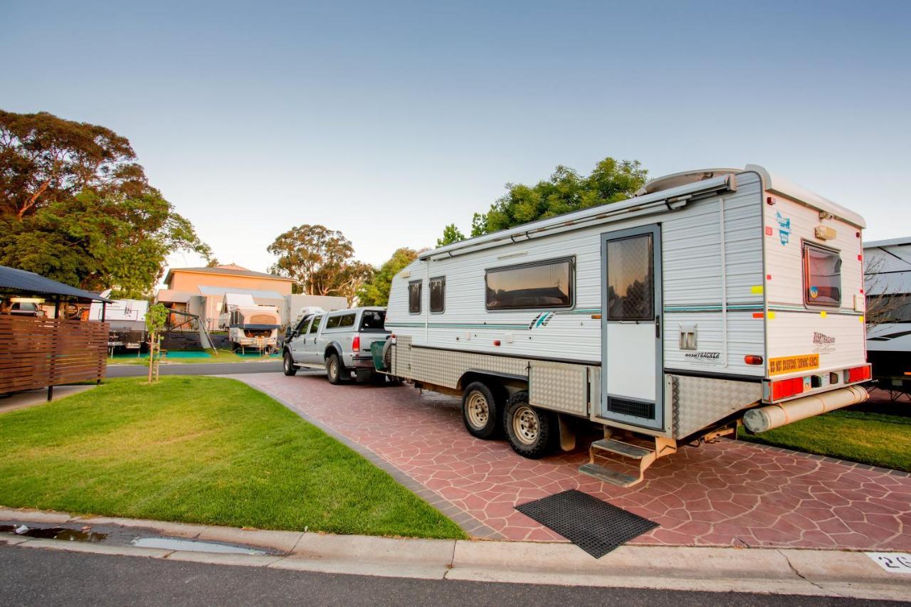 Big4 Melbourne Holiday Park Kültér fotó